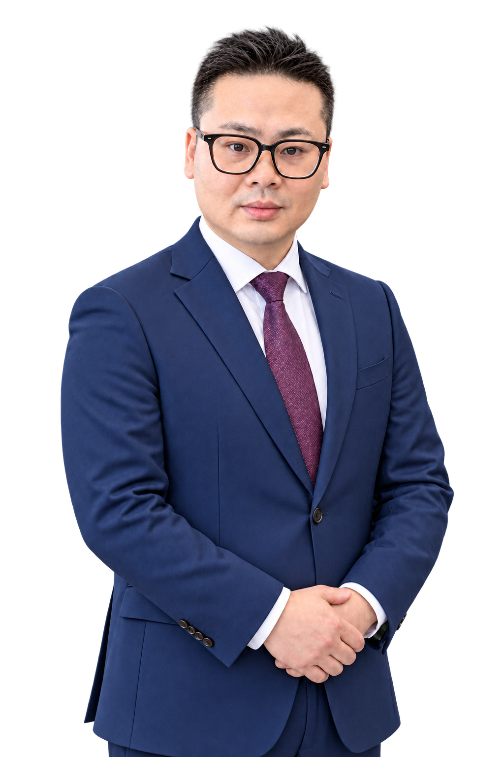 孙万松律师，身着深蓝西装的职业形象照